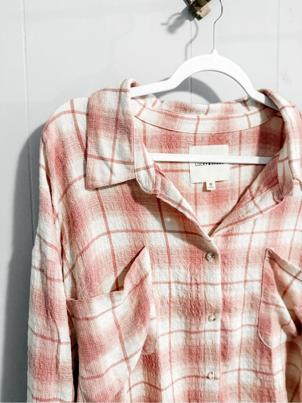 Lucky Brand Cropped Plaid Drapey Shirt - Picture 8 of 11